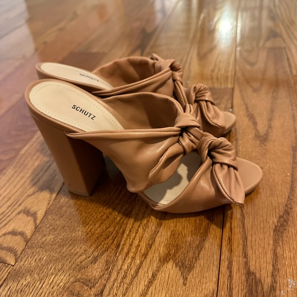 Schutz Bow Heels - Picture 3 of 4